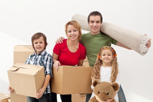 Secure storage planning for Knightsbridge customers needing flexible short-term or long-term space
