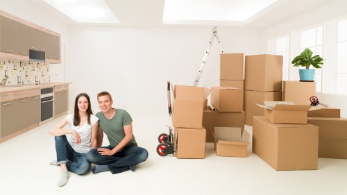Careful transport of household items near Knightsbridge apartments